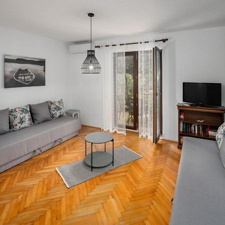 Blue Apartment Врсар Экстерьер фото